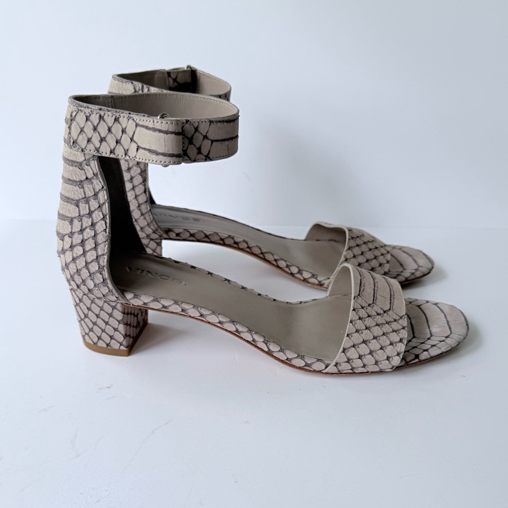 Vince Rita Sandal in Gray Embossed Nubuck / Sueded Leather Size 6.5